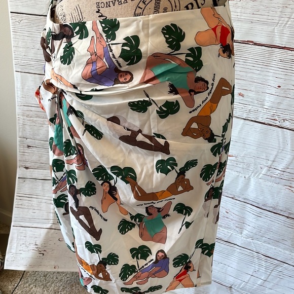 Shein skirt with top woman and banana leaves design - Picture 3 of 13
